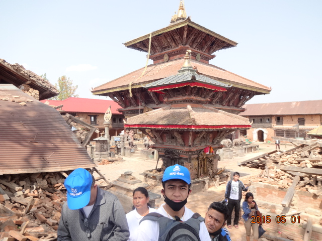 AMDA mobile camp after earthquake